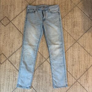 American Eagle Outfitters Men's Light Wash Slim Jeans